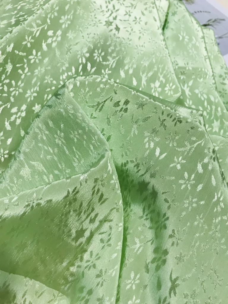 Accetate Like Jacquard Satin Fabric with Floral design