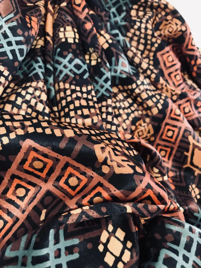 100%P Cupro Like Polyester fabric Printing