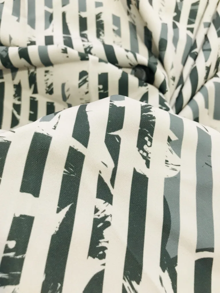 Polyester 4way Stretch Twill fabric with printing (2)