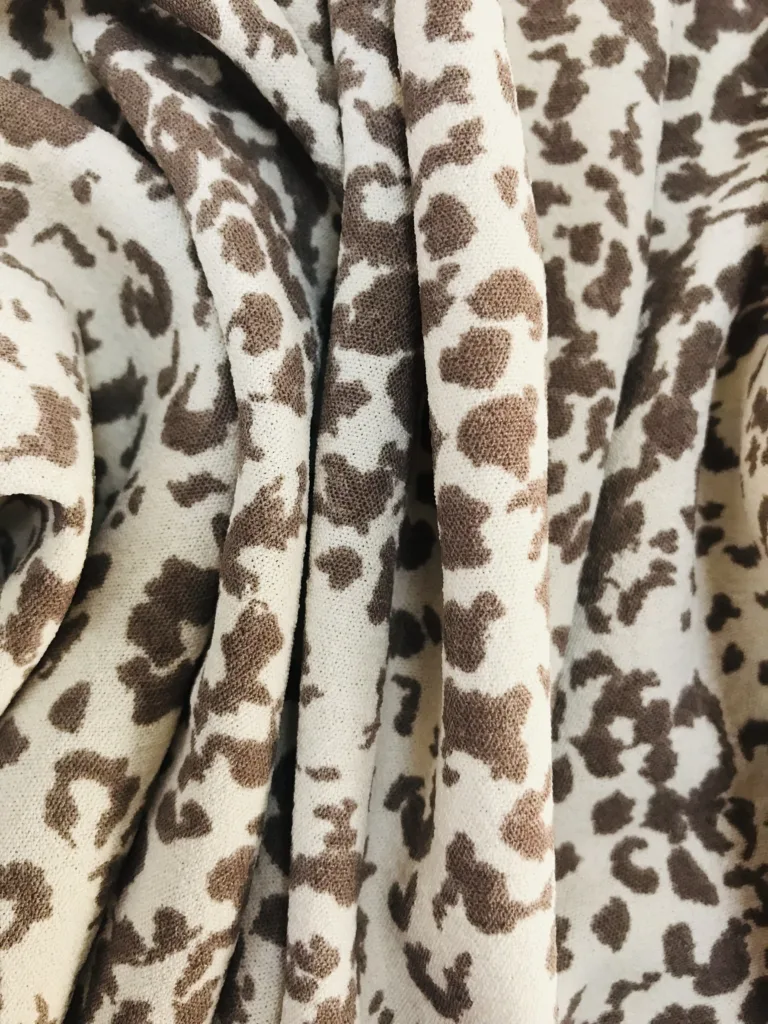 Polyester CEY airflow printed fabric with dots design (2)