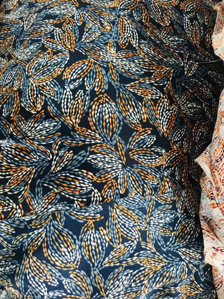 Polyester CREPE printed fabric CDC (2)