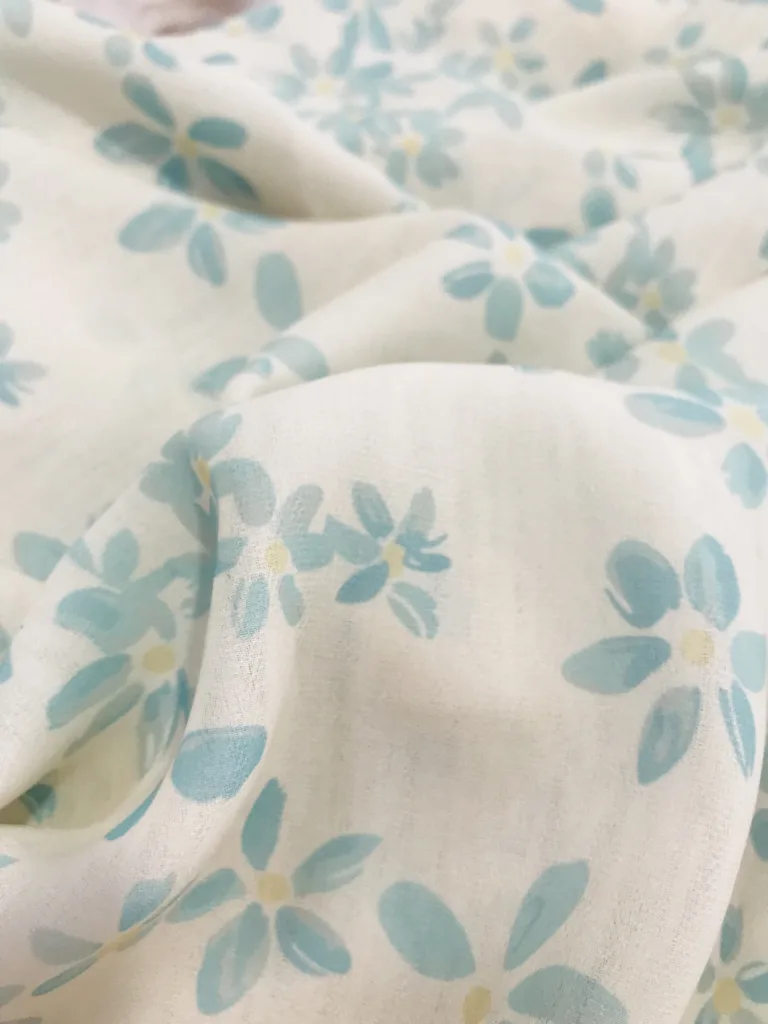 Polyester Crack Chiffon Printed Fabric with Floral design (4)
