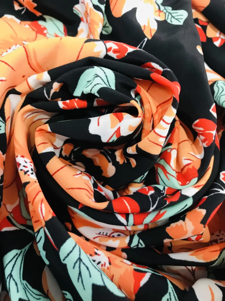 Polyester Crack Printed Fabric with Floral design (4)