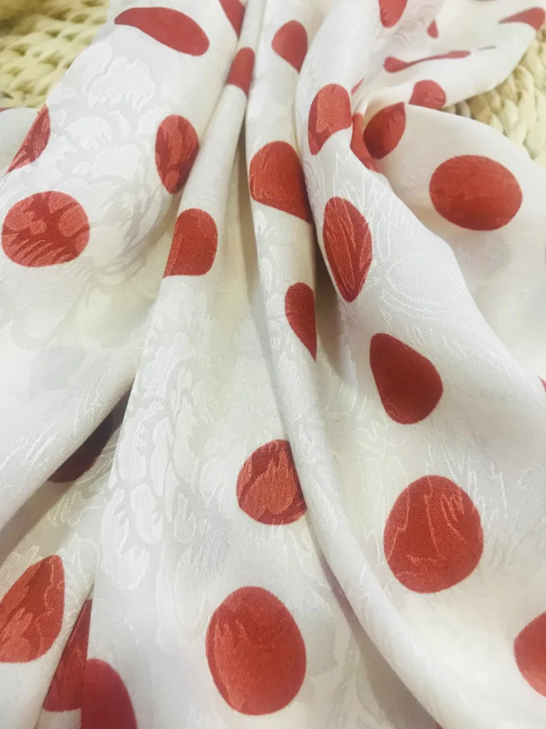 Polyester Jacquard Chiffon Printd Fabric Dots Design (2)