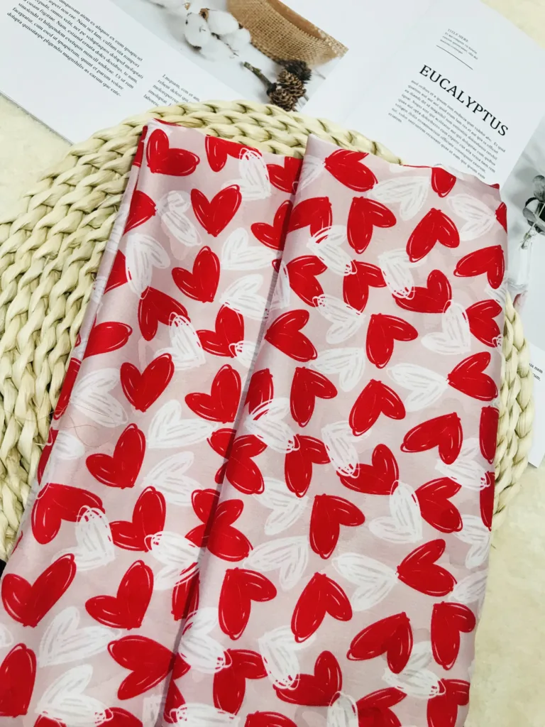 Polyester Jacquard Satin Printd Fabric hearts Design (6)