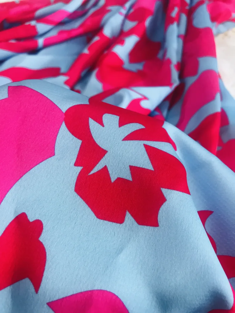 Polyester Stretch Seersucker Satin printed fabric