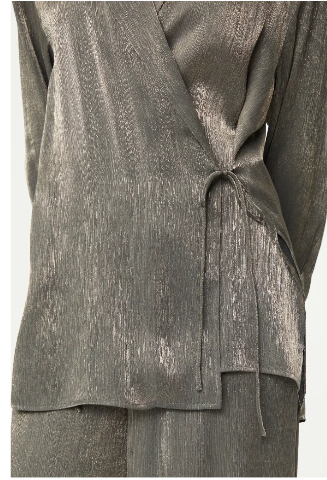 SHINY Crinkled fabric