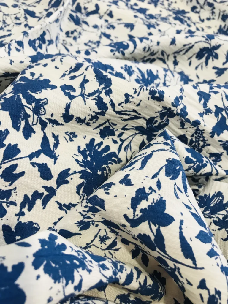 Polyamide Viscose Line like Fabric