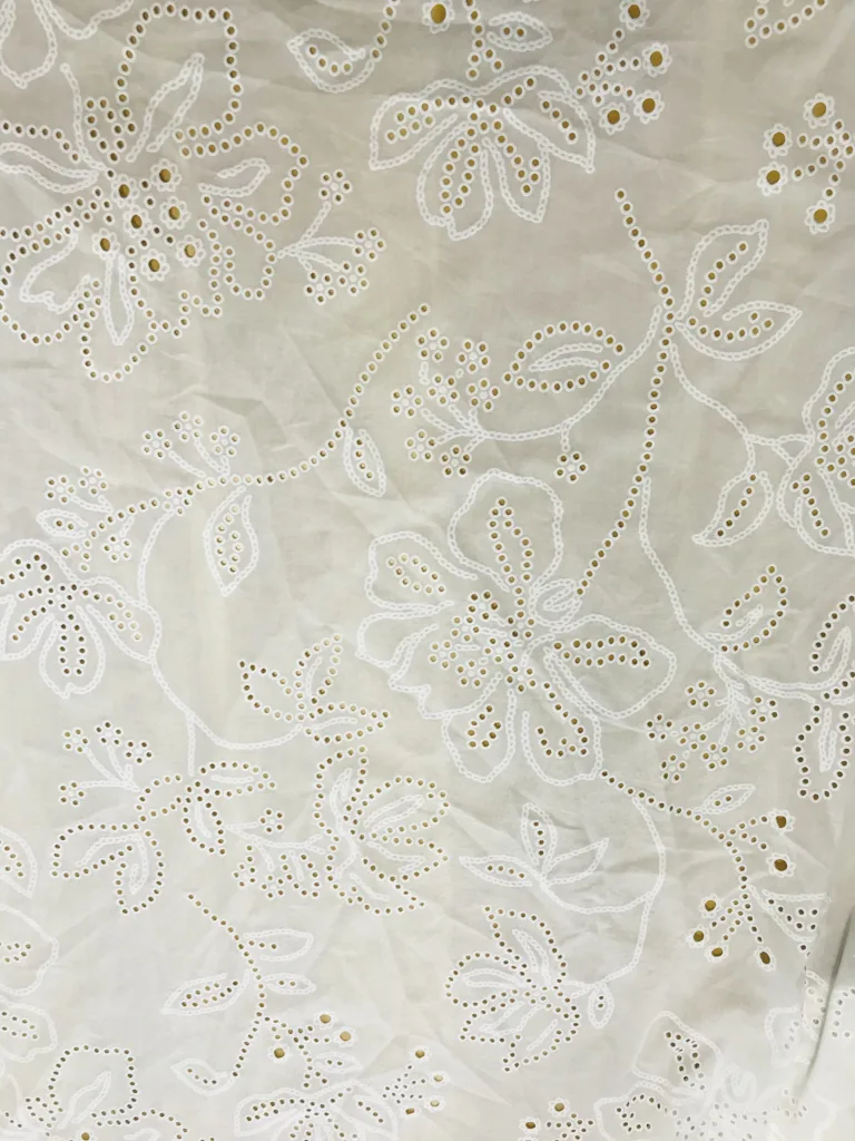 wholesale cotton eyelets fabric (2)
